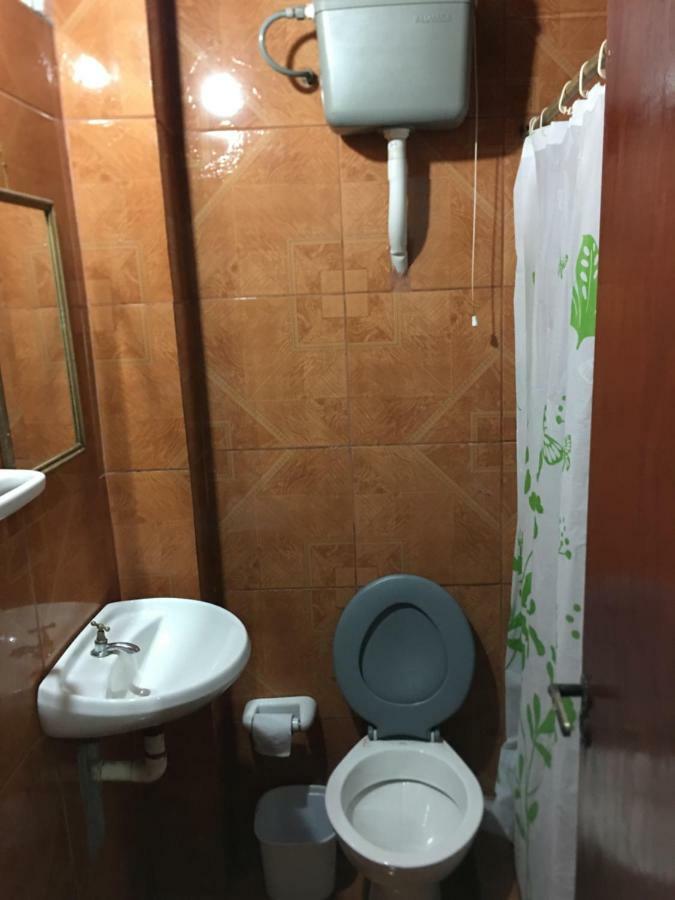 Litt Iguazu Hostal Puerto Iguazú Buitenkant foto